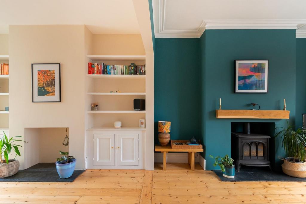 3 W1 R8 BN - Living Room A.jpg