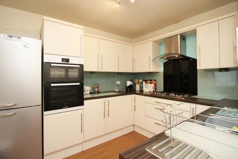4 bedroom bungalow for sale, Falmouth Avenue,  Fleetwood, FY7