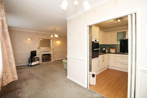 4 bedroom bungalow for sale, Falmouth Avenue,  Fleetwood, FY7
