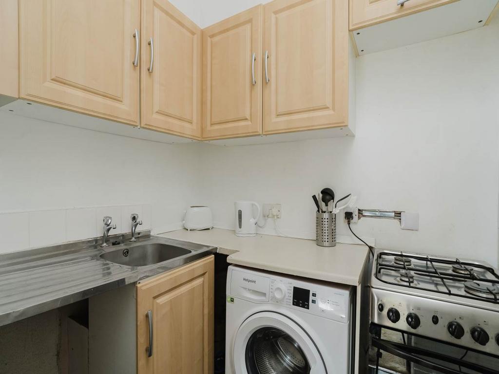 5(Flat2)Smithfield St