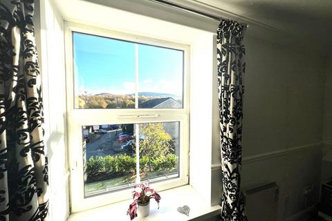 undefined, Orchard Drive, Glossop SK13