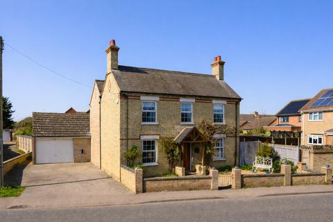 4 bedroom detached house for sale, High Street, Langford, Biggleswade, SG18