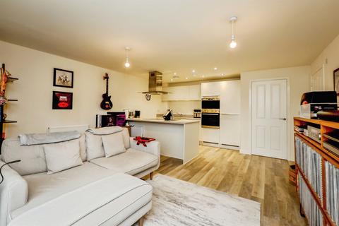2 bedroom apartment for sale, Dove Mews, Lakeside, Doncaster