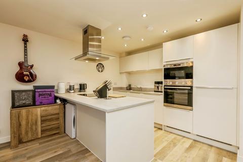2 bedroom apartment for sale, Dove Mews, Lakeside, Doncaster