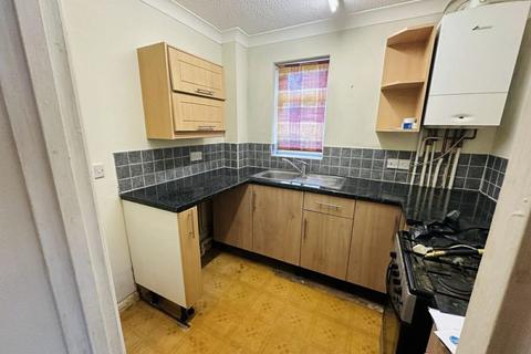 1 bedroom flat for sale, ST THOMAS COURT, THATCHAM RG18