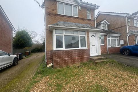 3 bedroom house to rent, Meltham Close, NORTHAMPTON