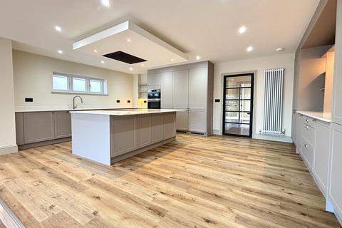 undefined, Stroud Road, Tuffley, GL4