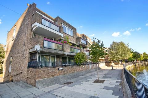 1 bedroom flat to rent, Aldsworth Close London W9