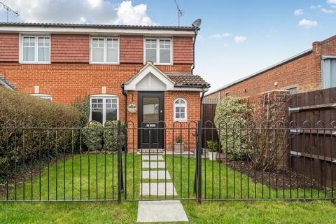 3 bedroom semi-detached house for sale, Blackamoor Lane, Maidenhead