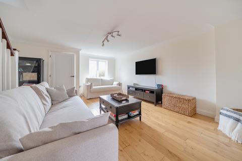 3 bedroom semi-detached house for sale, Blackamoor Lane, Maidenhead