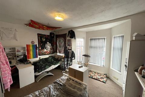 undefined, Shakespeare Avenue, Birkenhead