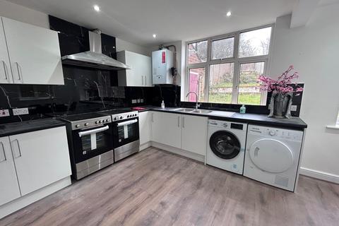 undefined, Milton Road, LUTON, LU1