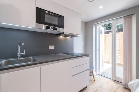 undefined, Flat 3 5 Howard Road