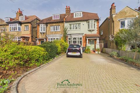 Fullers Road, South Woodford