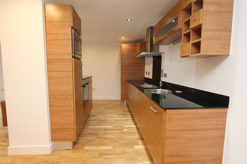 2 bedroom flat to rent, Mackenzie House, Leeds Dock