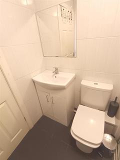 1 bedroom apartment to rent, 123 City Road, Cardiff