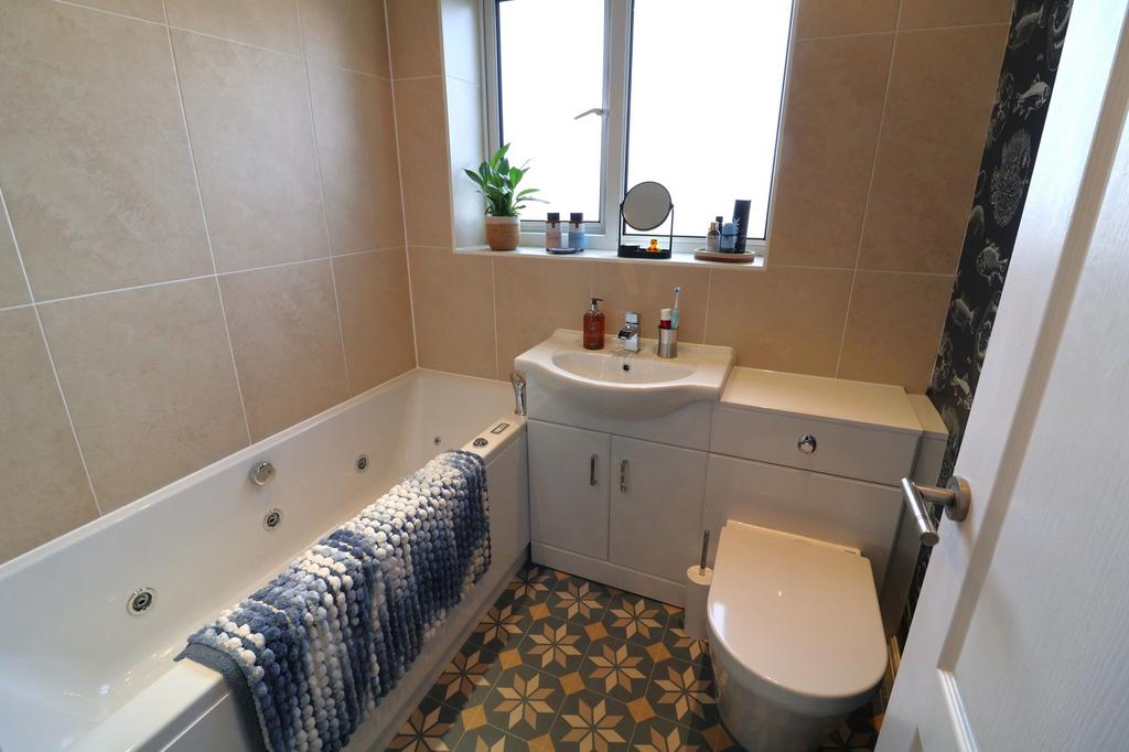 Family bathroom