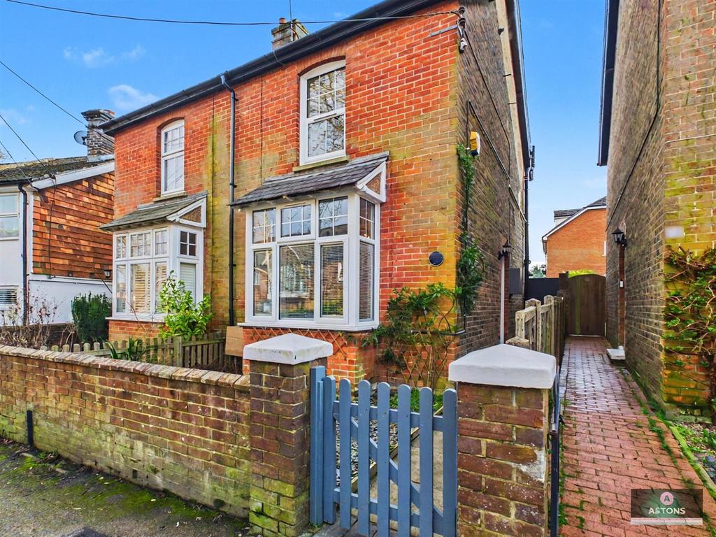 CAM02067 G0-PR0199-STILL019.jpg