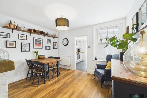 undefined, West Street, Crawley RH11