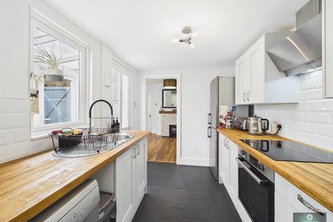 undefined, West Street, Crawley RH11