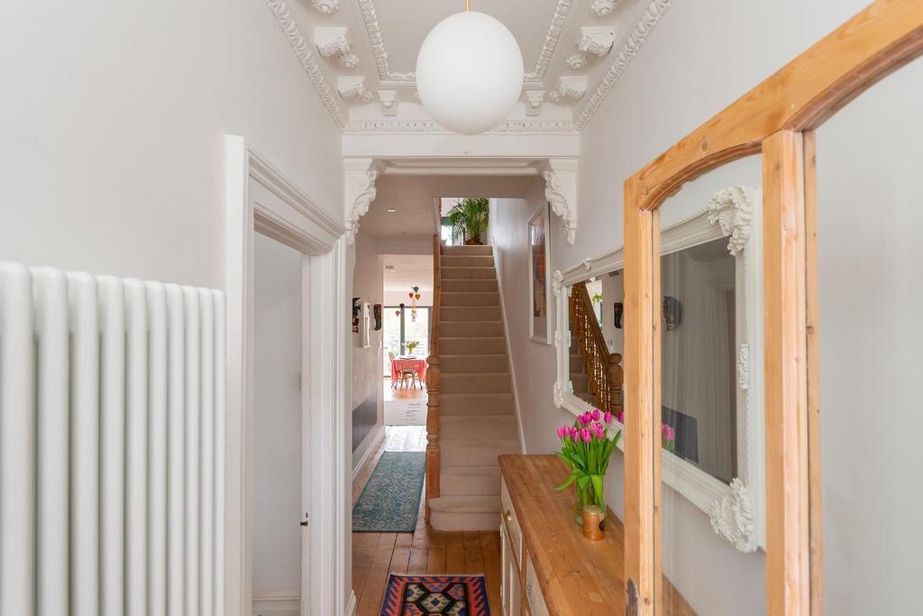 4 B4 RKE - Hallway A.jpg