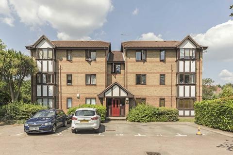 undefined, Varsity Drive, Twickenham TW1