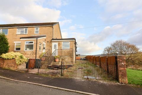 3 bedroom terraced house for sale, Quarry Close, Glossop SK13