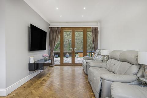 undefined, The Holdings, Hatfield, Hertfordshire, AL9