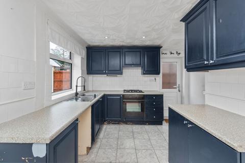 3 bedroom semi-detached house for sale, Margaret Avenue, Woolston, WA1