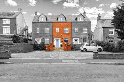 undefined, Main Street, Leicester LE8