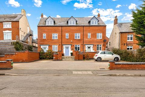 undefined, Main Street, Leicester LE8