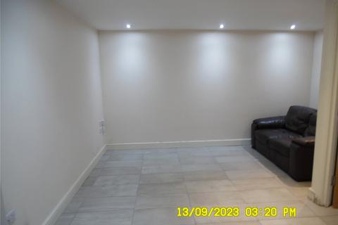 undefined, Richmond Road, Roath, Cardiff, CF24