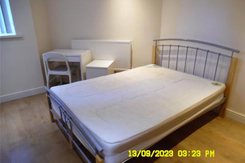 undefined, Richmond Road, Roath, Cardiff, CF24