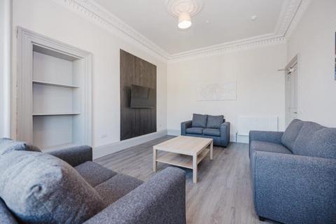 5 bedroom flat to rent, 76P South Oxford Street, Edinburgh, EH8 9QF