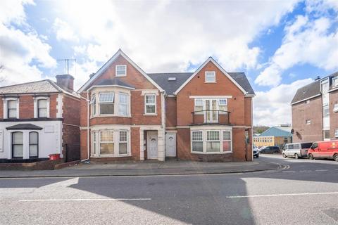 undefined, West Wycombe Road, High Wycombe HP11