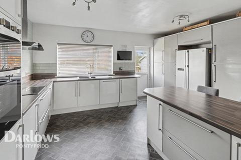 3 bedroom terraced house for sale, Thompson Street, Pontypridd