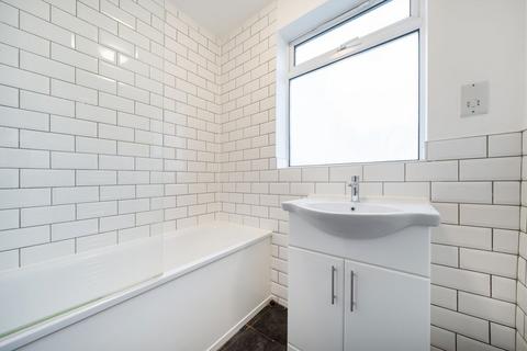 2 bedroom flat for sale, Brondesbury Park, London NW6