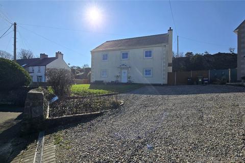 undefined, Troed Y Garn, Llanfairynghornwy, Holyhead, Isle of Anglesey, LL65