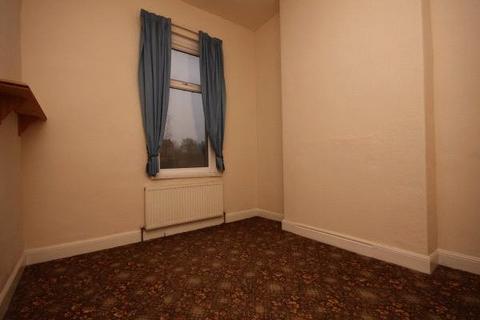 3 bedroom terraced house for sale, Victoria Road, Dewsbury, West Yorkshire, WF13