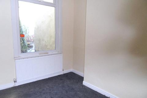 3 bedroom terraced house for sale, Victoria Road, Dewsbury, West Yorkshire, WF13