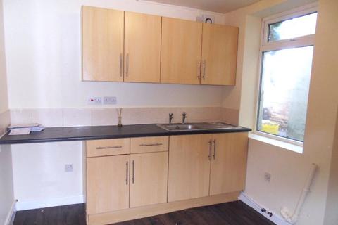 3 bedroom terraced house for sale, Victoria Road, Dewsbury, West Yorkshire, WF13