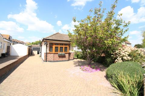 Moor Lane, Upminster RM14