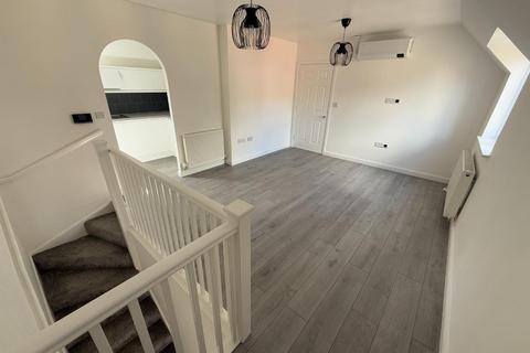 undefined, Birkdale Close, Redhouse