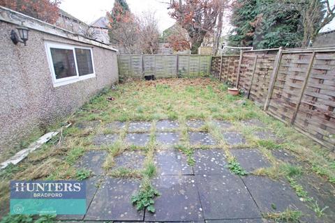 undefined, Thorn Drive Heaton, Bradford, West Yorkshire, BD9