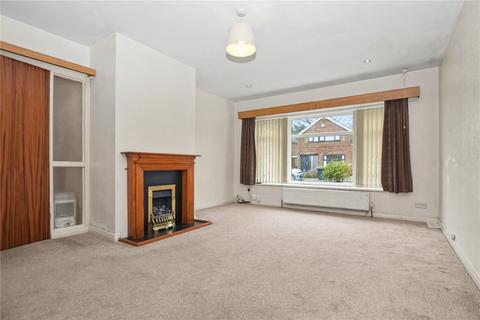 2 bedroom bungalow for sale, Woodhall Croft, Stanningley, Pudsey, West Yorkshire