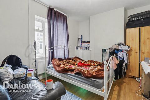 5 bedroom terraced house for sale, Topaz Street, Cardiff