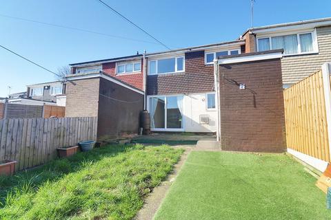 3 bedroom terraced house for sale, Ragley Walk, Rowley Regis B65