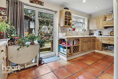 3 bedroom terraced house for sale, Norwich Walk, HA8