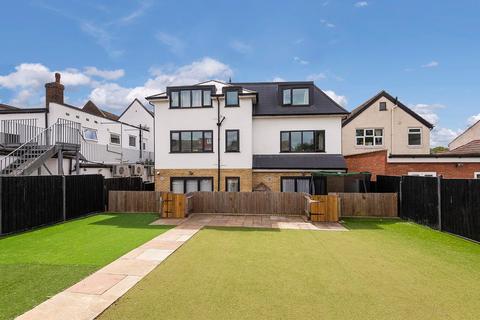 undefined, Blackfen Road, Sidcup, DA15