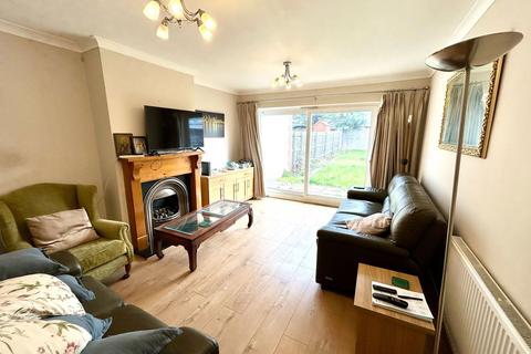 2 bedroom semi-detached bungalow for sale, Pynders Lane, Dunstable LU5